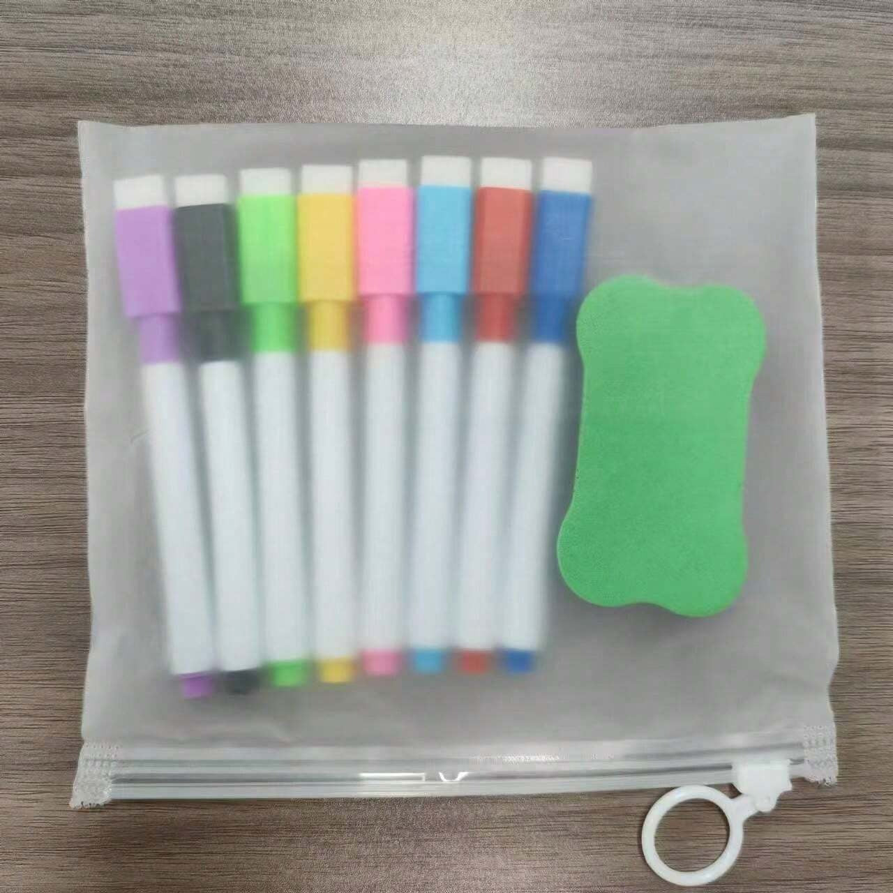 Set di pennarelli cancellabili e un panno, pennarelli colorati e set di cancellatori, set di lavagna magnetica riutilizzabile e pennarelli, a prova di sbavature