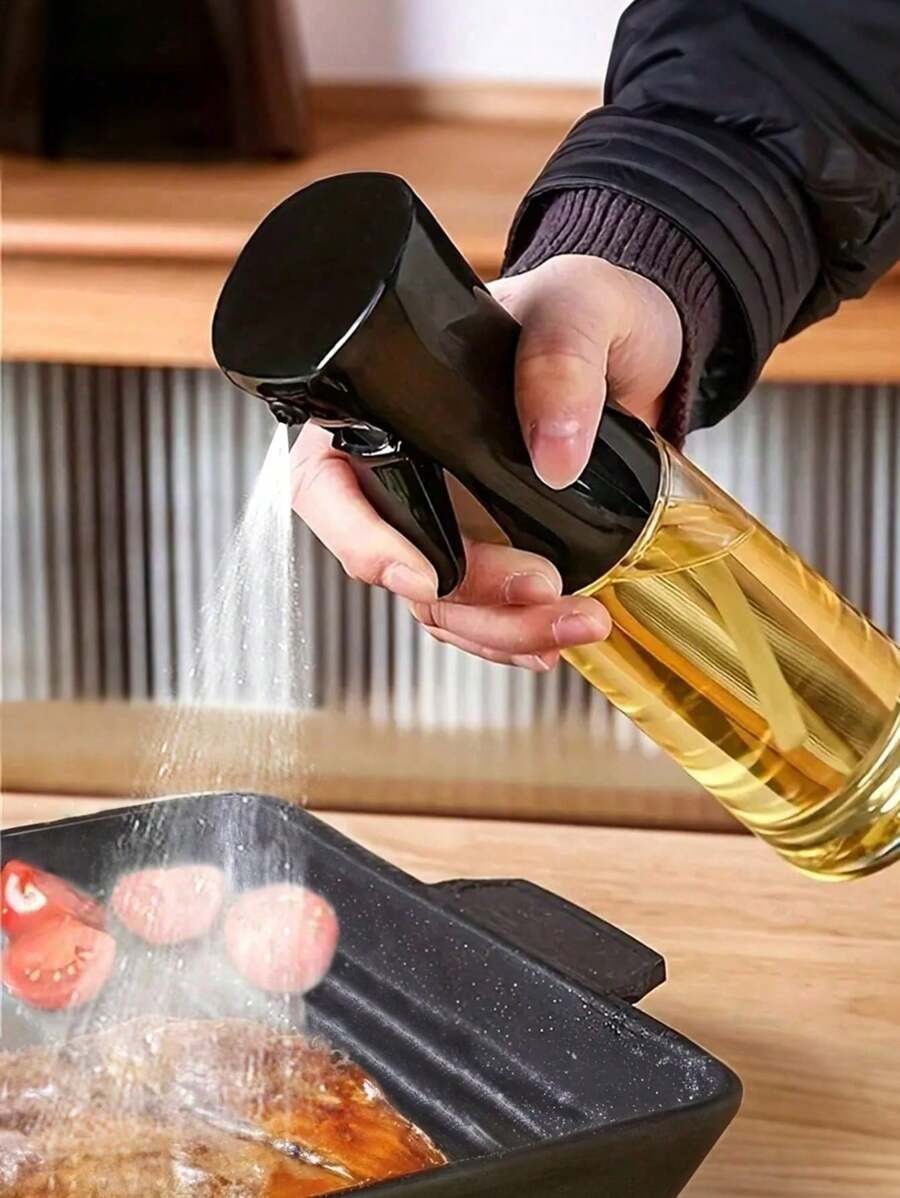 Spruzzatore per barbecue, dispenser trasparente, bottiglia creativa per olio da cucina con erogatore a spruzzo fine per condire, bottiglia spray in plastica utilizzabile per friggitrice ad aria, annaffiare i fiori, olio d'oliva