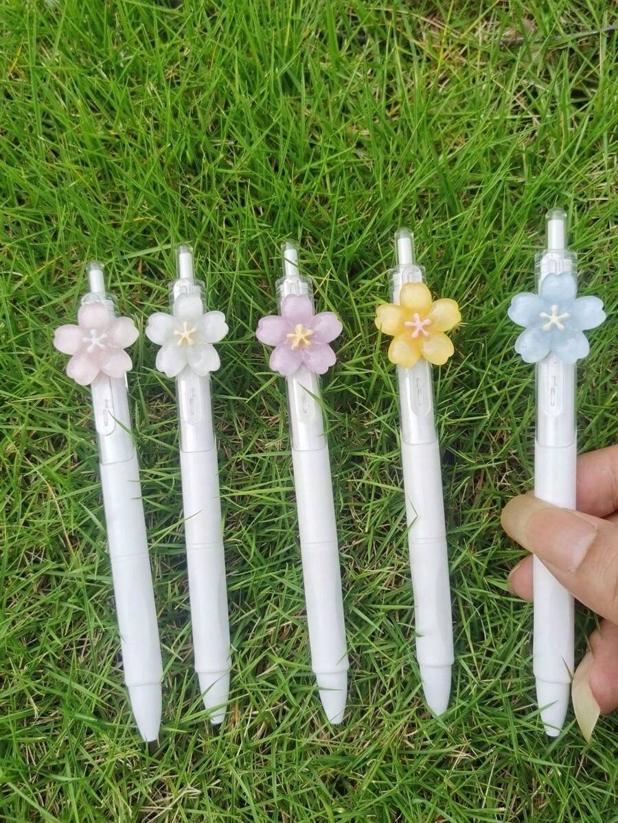 10 pezzi/set Penne gel cancellabili creative e carine con cartoni animati casuali da 0,5 mm, penne termiche cancellabili per studenti, per forniture scolastiche, per il ritorno a scuola