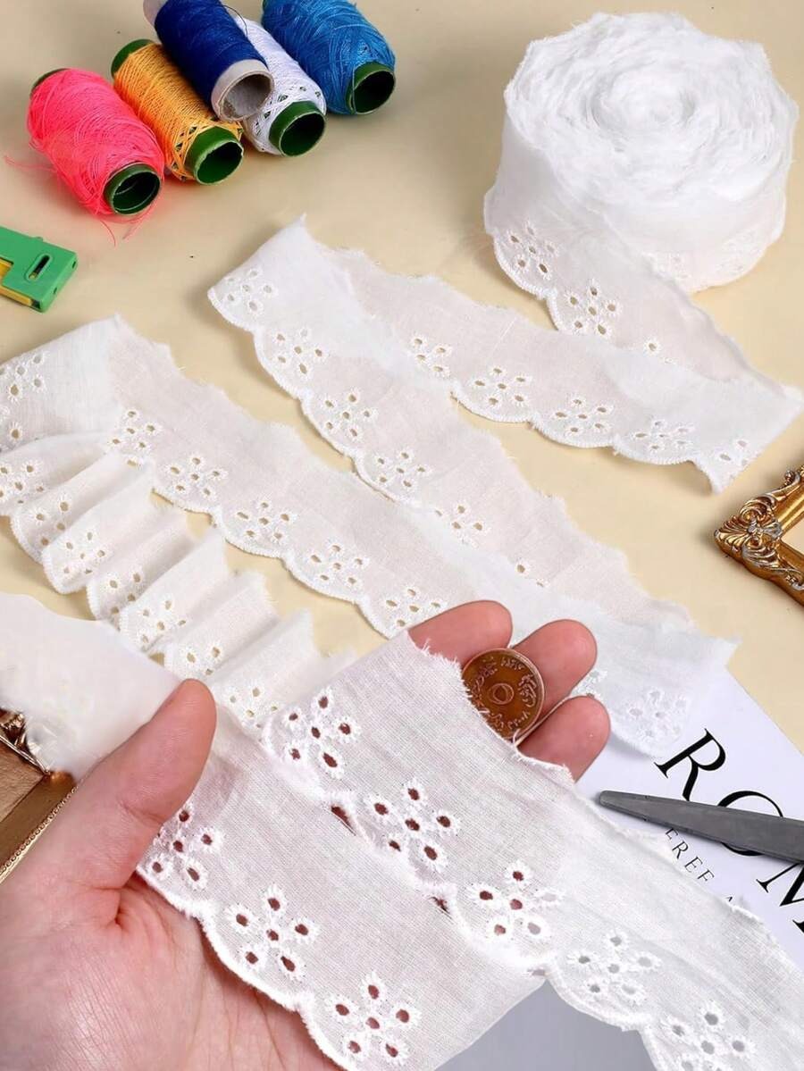 metri di nastro in pizzo bianco con ricamo floreale, bordo ondulato, larghezza 2,5/4,2 cm, per cucire abiti, vestiti, borse, accessori per animali domestici
