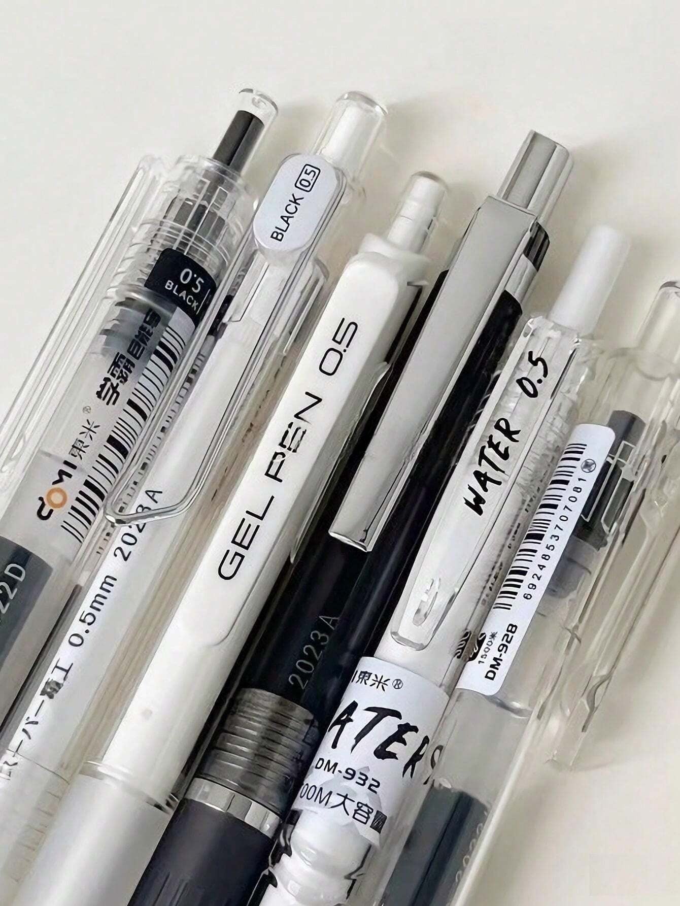 Penna A Sfera A Clic, 0,5 Mm, Design Semplice, Alto Valore Estetico, Con Inchiostro A Rapida Asciugatura Per Studenti Per Risolvere Esercizi E Firma