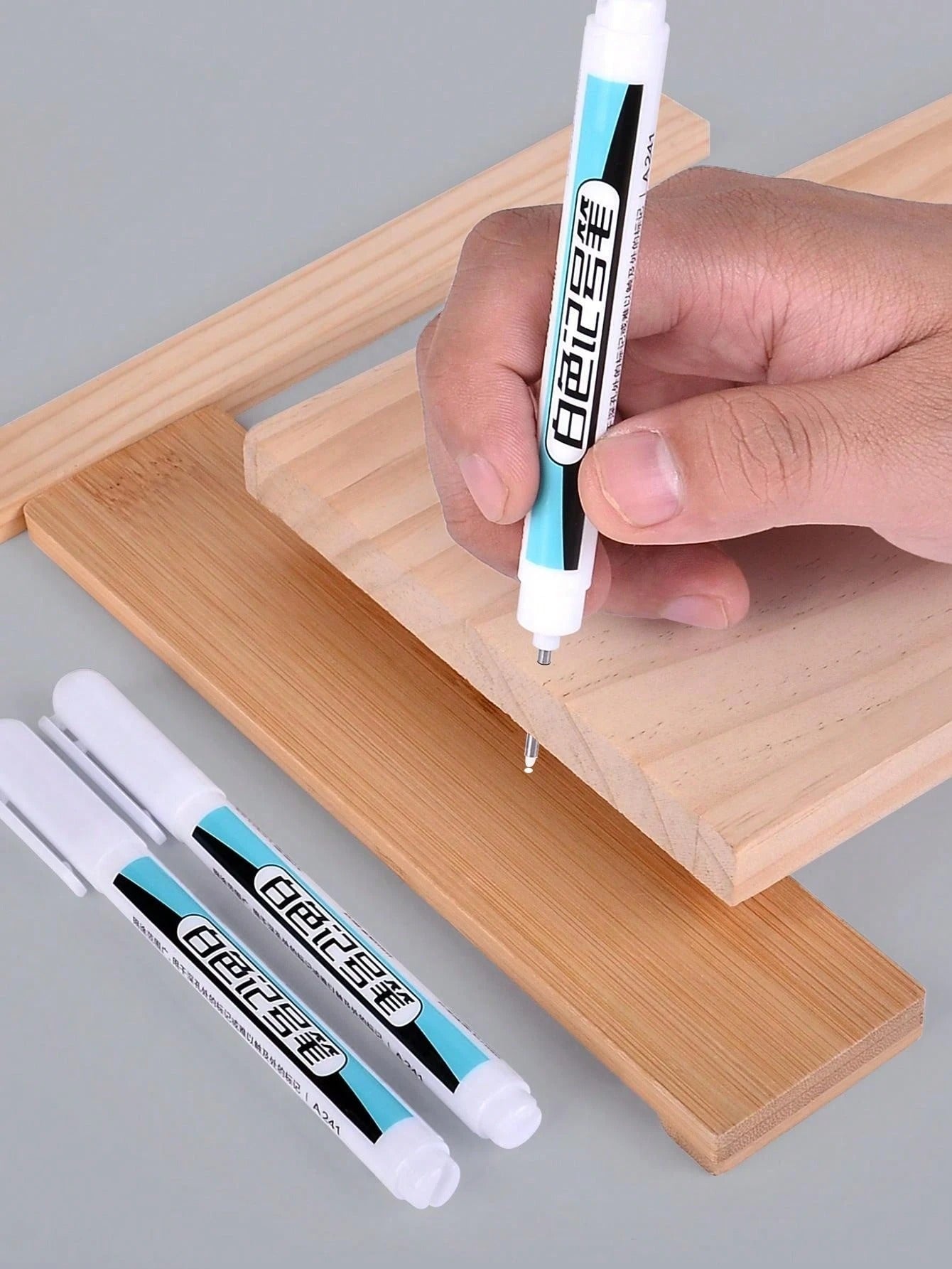 Pennarelli bianchi, Punte da (0,7 mm, 1 mm, 2,0 mm, 2,5 mm), Pennarello per segni profondi, Perfetti per falegnami, architetti, costruttori, vetro, pneumatici