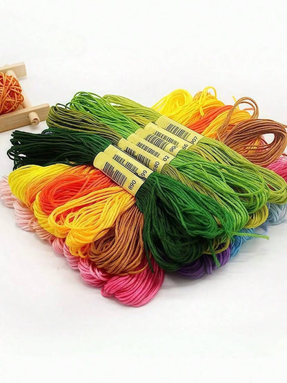 Set da 12/24/36/50/100 colori di fili colorati per ricamo, per braccialetti, per lavori artigianali in seta, filo per ricamo aromatico, set di filati per cucito e ricamo fai-da-te, per lavoretti creativi