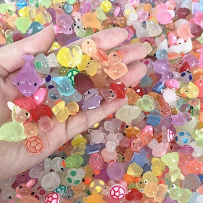 Borse a sorpresa luminose al buio, ciondoli in resina luminosa a forma di animali e funghi, borse misteriose per gioielli fai-da-te, artigianato, gadget per feste