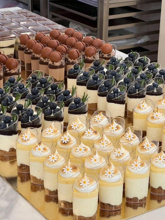 Coppette per dessert con cucchiaini, piccole tazze di plastica trasparente inclinate, coppette rotonde per mousse, per budini, mousse, gelatine, feste, adatte per torte gelato, decorazione dolci
