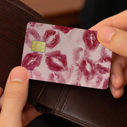 Adesivo per carta di credito/debito con motivo di rossetto alla moda, divertente meme, adatto per carte di credito, citazione da damigella d'onore, decorazione per tessera di trasporto