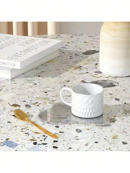 Sottobicchiere in acrilico trasparente a forma di nuvola creativa - resistente al calore, antiscivolo, adatto per tazze di caffè e tè, ottimo per la decorazione domestica e per la ristorazione