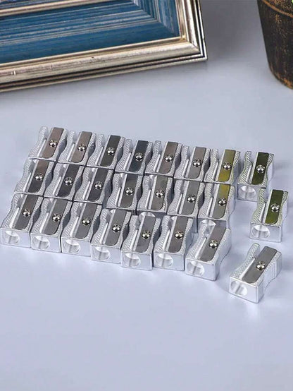 Temperino per matite in metallo mini, temperino manuale in lega di alluminio argento con un foro, adatto per matite di dimensioni standard, forniture scolastiche e per la classe