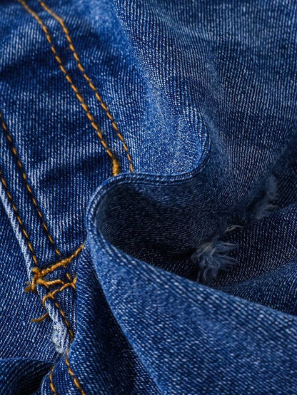 Giacca di jeans a maniche lunghe blu con taglio, strappi e orli sfrangiati in stile casual alla moda e Jeans con design tagliato, strappato e sfrangiato elasticizzato per abiti quotidiani