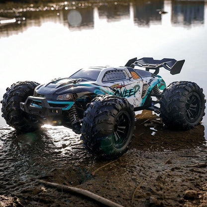 1:16 Scala Automobile da Stunt Telecomandato 4WD con LED, Drift ad Alta Velocità su Terreni Impegnativi, Veicolo RC 4x4 da Fuoristrada, Regalo di Natale