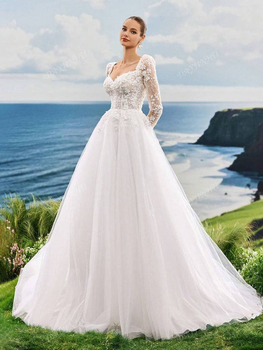 Abito da sposa lungo con maniche lunghe, collo a forma di cuore in pizzo ricamato con perle, corpetto in rete a forma di A con strascico, di lusso, elegante e romantico, adatto per matrimoni in spiaggia