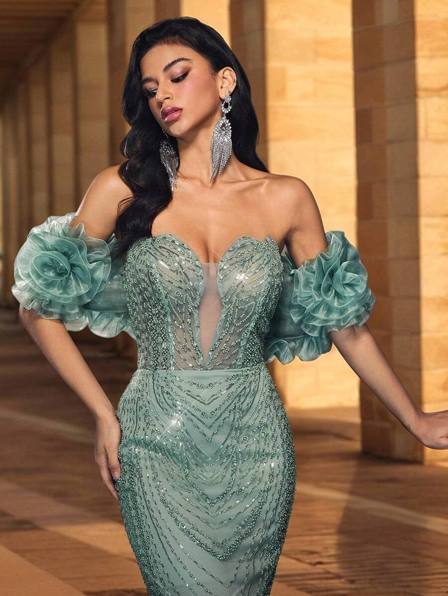 Glamrae Elegante e lussuoso abito da sera lungo con scollo a V, spalle scoperte, decorazioni floreali 3D in organza, arricciature, perline e paillettes, con strascico, adatto per matrimoni, feste, balli