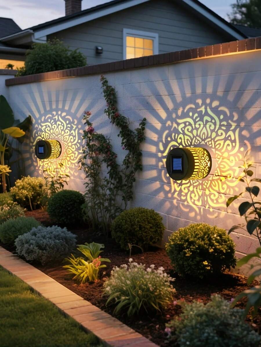 1/2/4 - Luci di proiezione alimentate a energia solare con motivo a pavone, luci da parete a LED, interruttore in plastica, batteria al nichel - perfette per decorare giardini, prati, terrazze, scale e feste di compleanno.